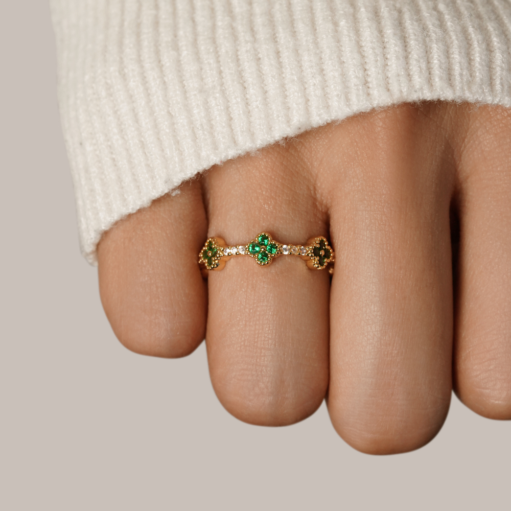 Happiness - Cloverleaf Crystal Ring