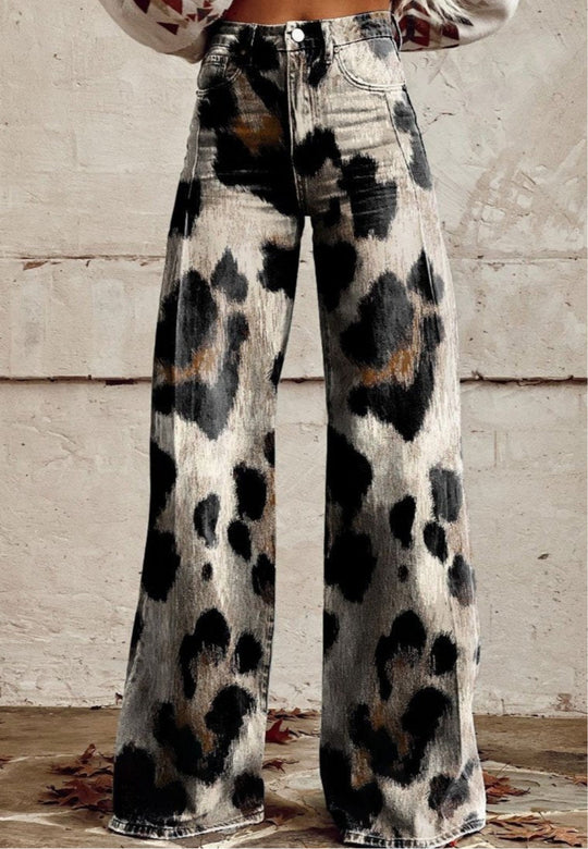 Darcie | Wild Spirit High-Waisted Leopard Wide-Leg Jeans
