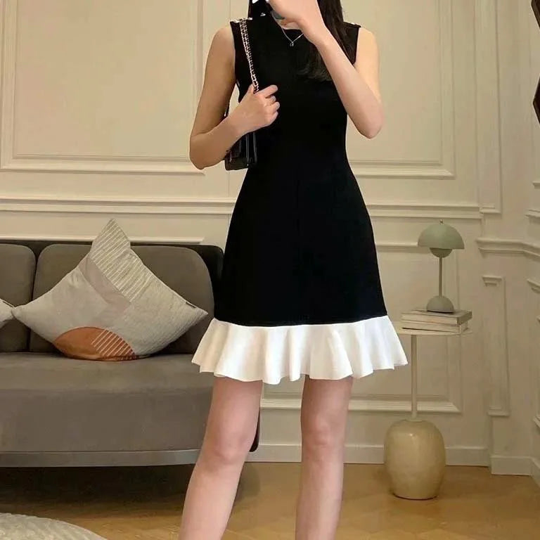 Ruffle Contrast Dress